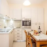 Hotel de apartamente Argostοli Bay Ex Rouchotas
