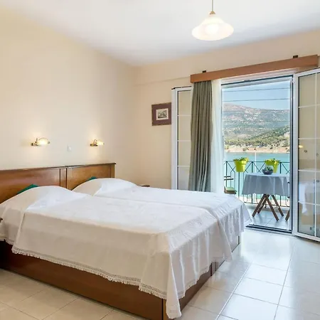 Rouchotas Apartmanhotel