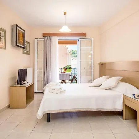 Argostοli Bay Ex Rouchotas 4*