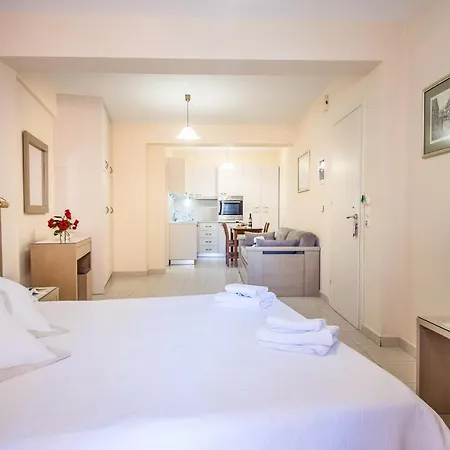 Argostοli Bay Ex Rouchotas Apartmanhotel