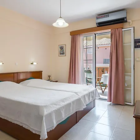 Argostοli Bay Ex Rouchotas Apartmanhotel Argosztóli