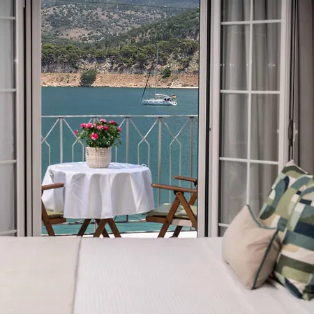 Argostοli Bay Ex Rouchotas