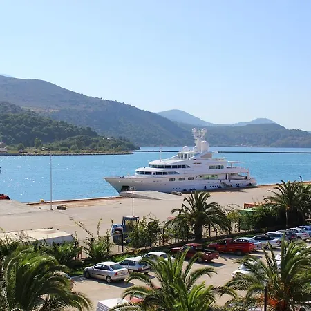 Apart Otel Rouchotas Argostolion